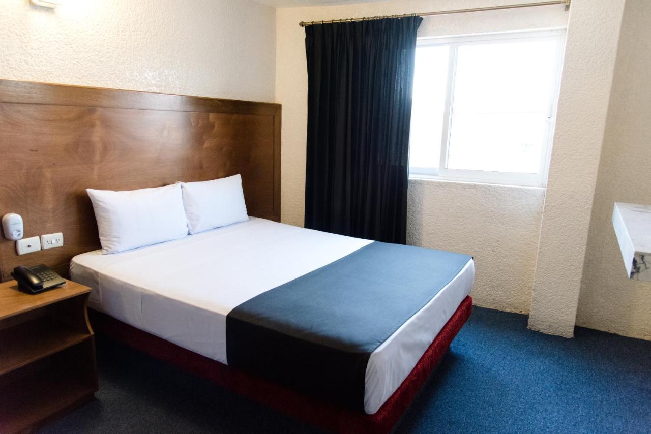 Hotel Central Irapuato - Hotel En Irapuato Εξωτερικό φωτογραφία