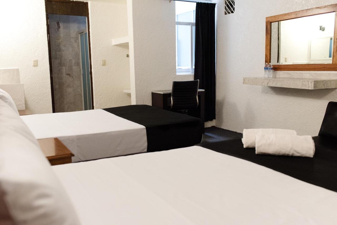 Hotel Central Irapuato - Hotel En Irapuato Εξωτερικό φωτογραφία